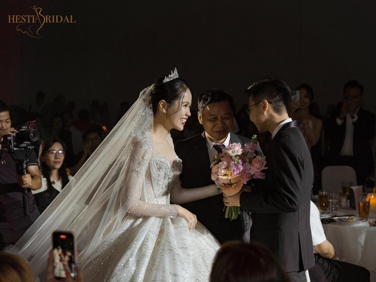 WEDDING CEREMONY | OUR BRIDE: KHA NHI